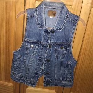 Jean jacket sleeveless